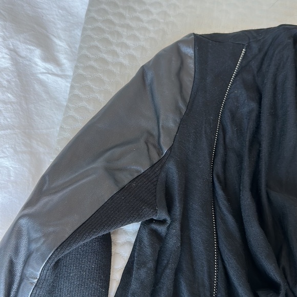 Yigal Azrouel Sweater with Leather - Picture 4 of 5